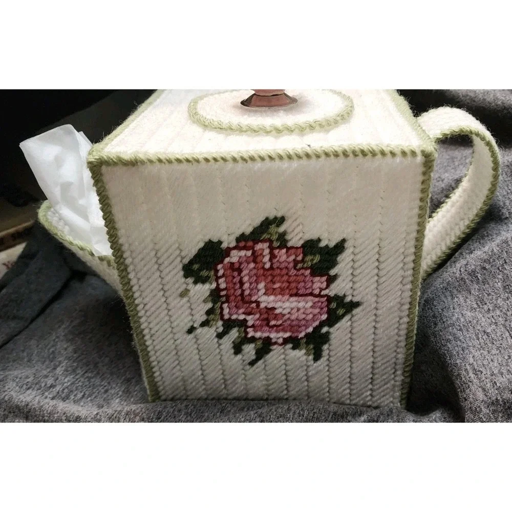 Vintage Handmade Needlepoint Teapot Tissue Box Cover Flower Grannycore Cottageco